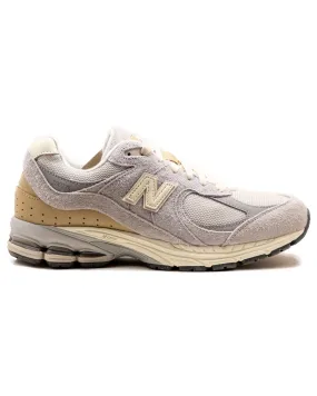 New Balance 2002 Rain Cloud